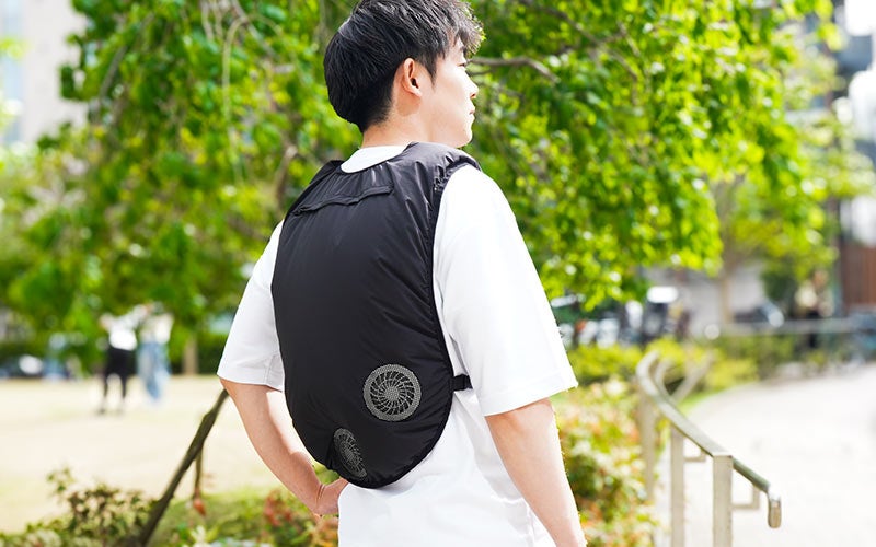 真夏の外出も快適に。涼しさが変わる「ファン付きベスト」が推し