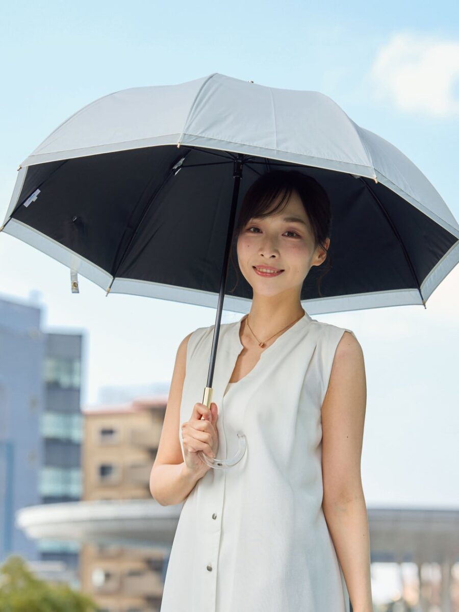 150通りから選べる。猛暑も雨も、これ一本で乗り切る高機能日傘