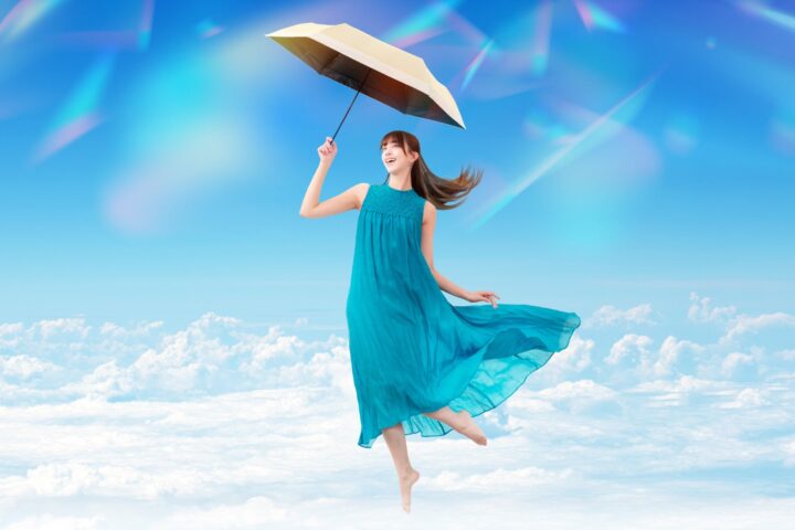 日傘と雨傘、もう2本持ちしない。1本で四季を乗り切る傘の新常識